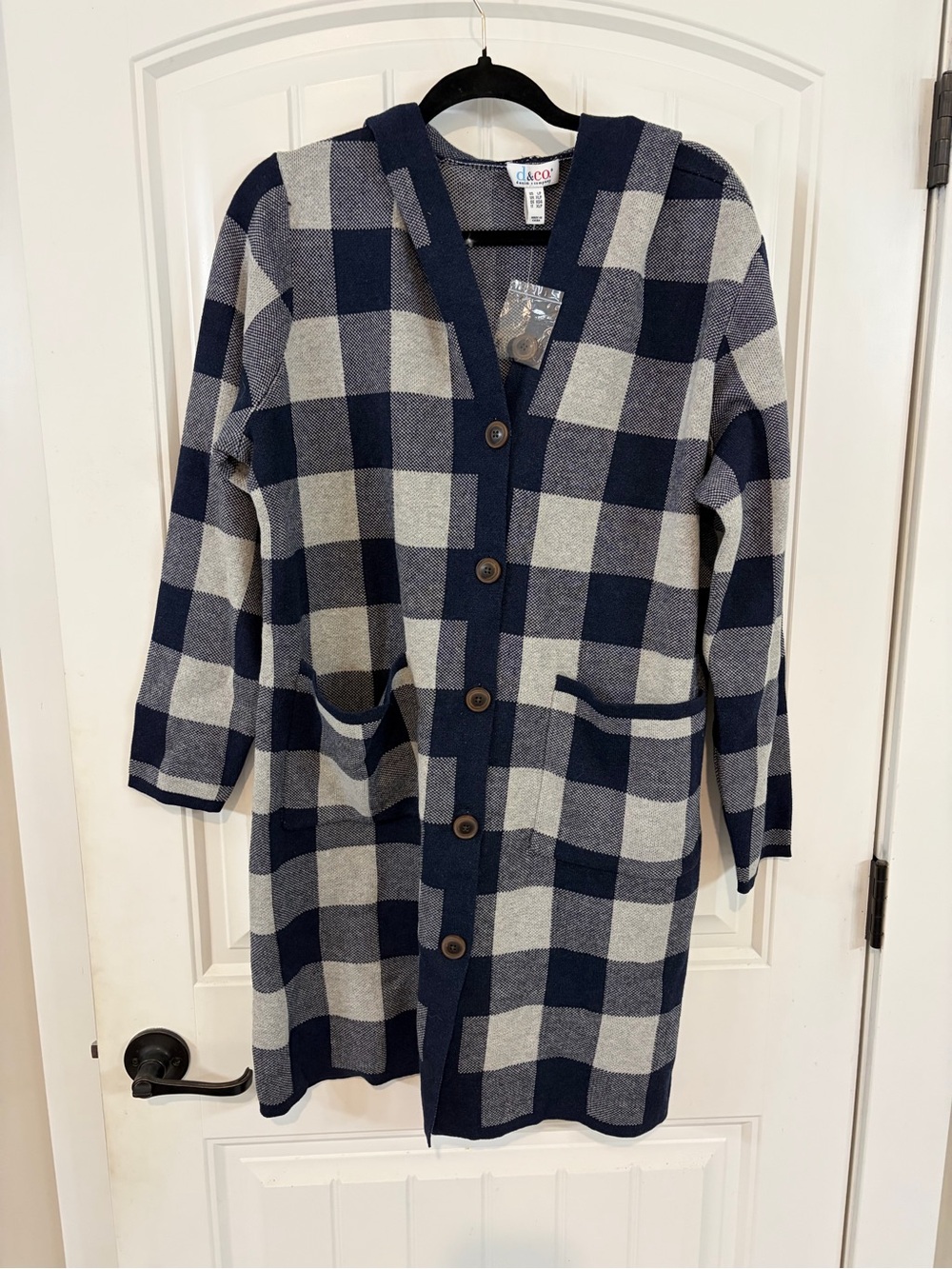 Button-Front Hooded Plaid Cardigan in Navy & Light Gray - d.Co